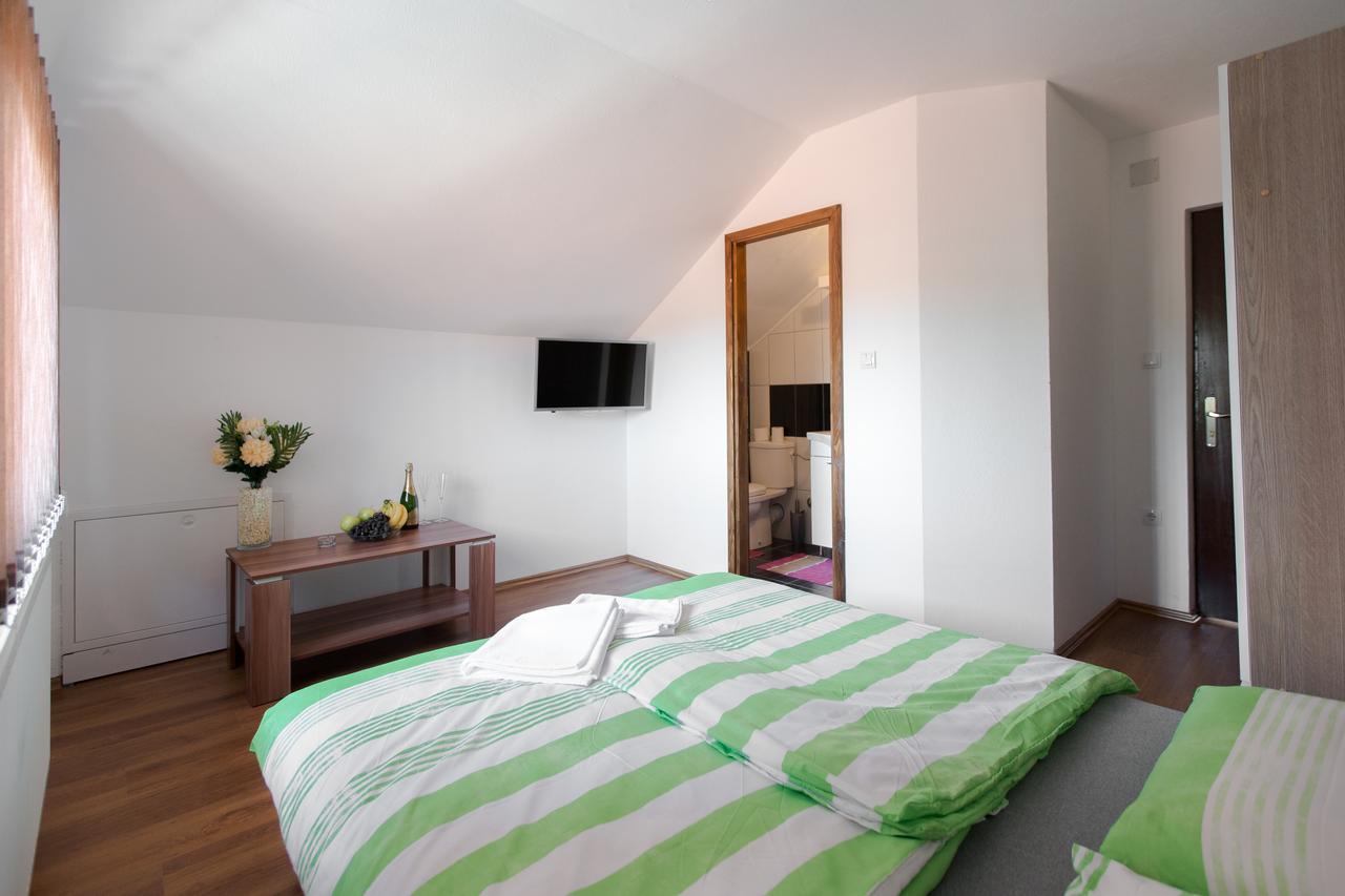 Guesthouse Vila Puzic Banja Luka Eksteriør billede