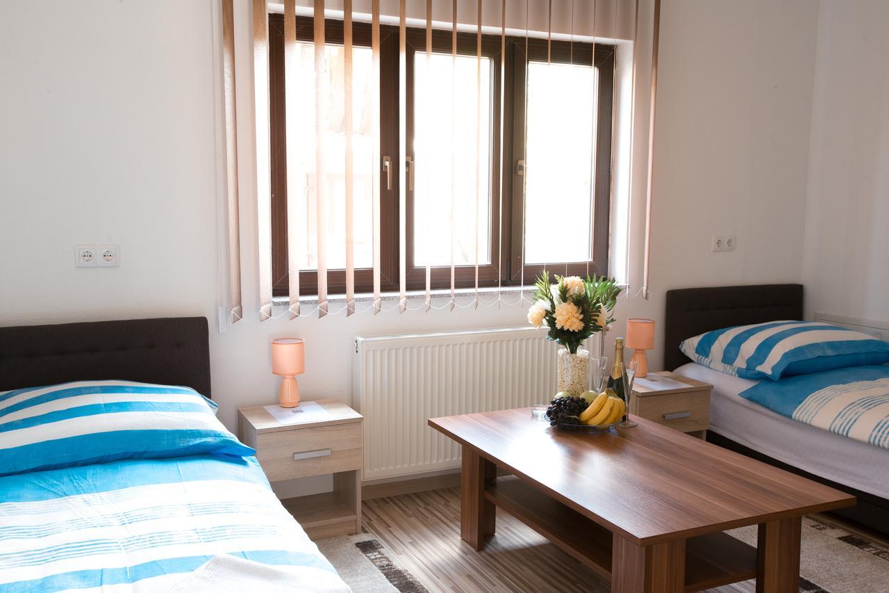 Guesthouse Vila Puzic Banja Luka Eksteriør billede